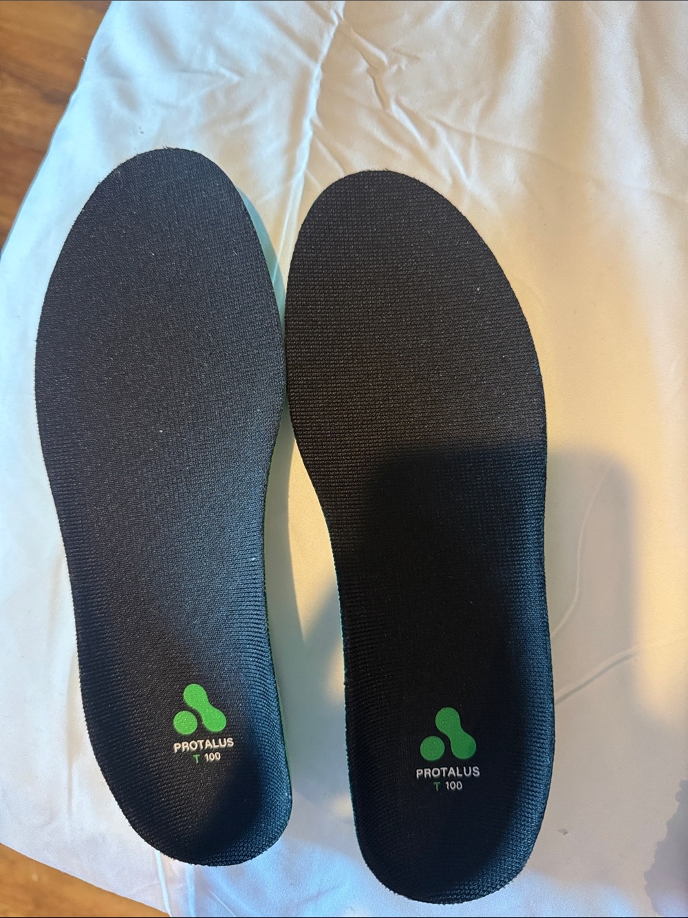 T100 Black Insoles - Supportive Women's Fit